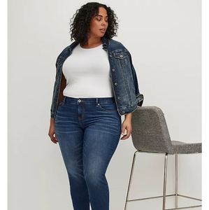 BNWT Torrid Boyfriend Jeans Size 20 Extra Tall